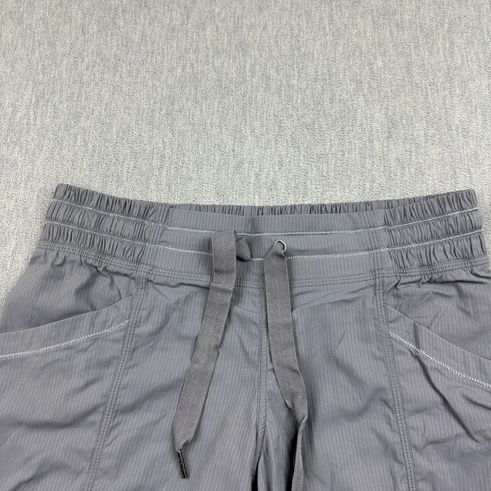 Lululemon Shorts Womens 4 Gray Dance Studio Cuffed Athletic Unlined Training Gym
